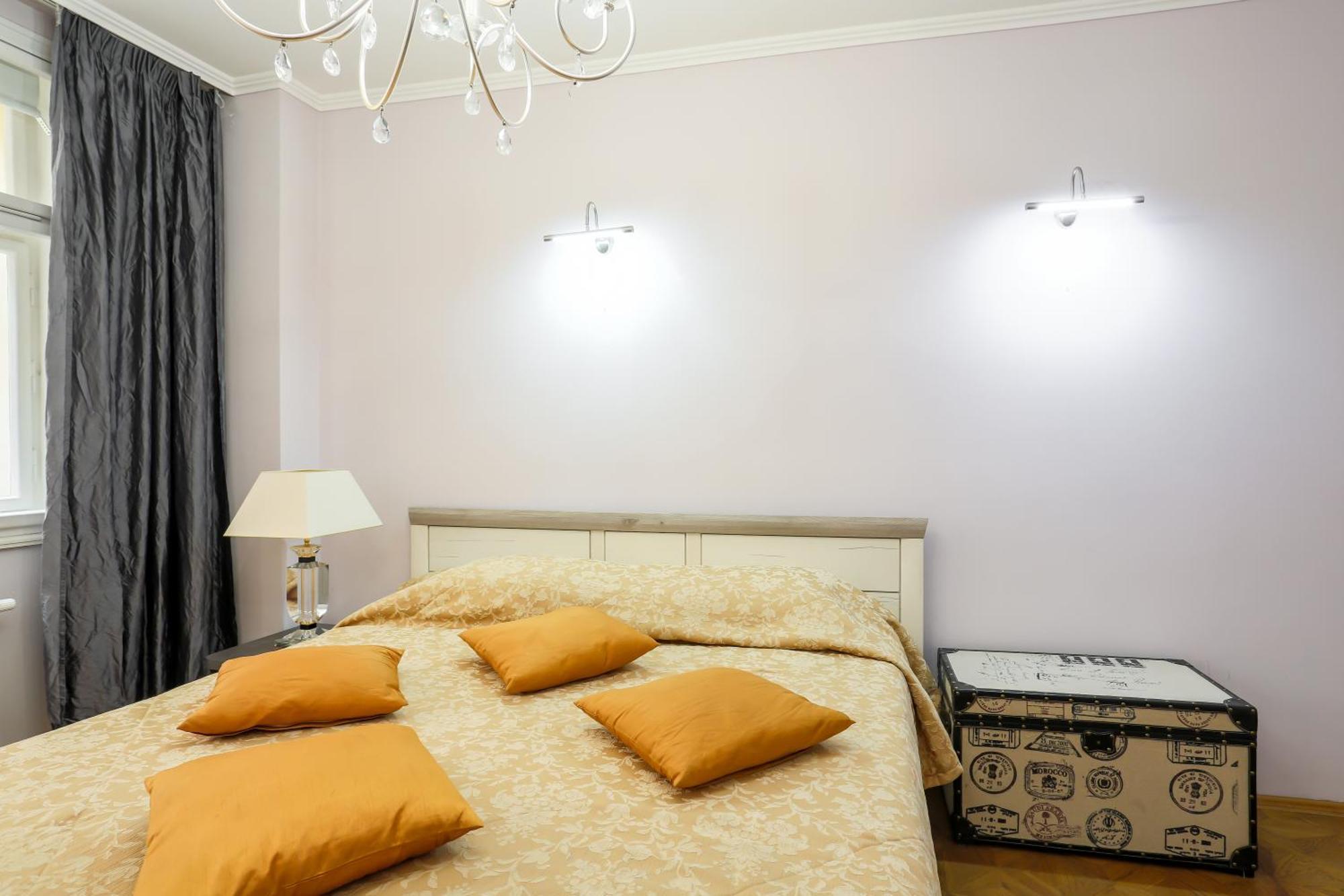 Academia Apartment